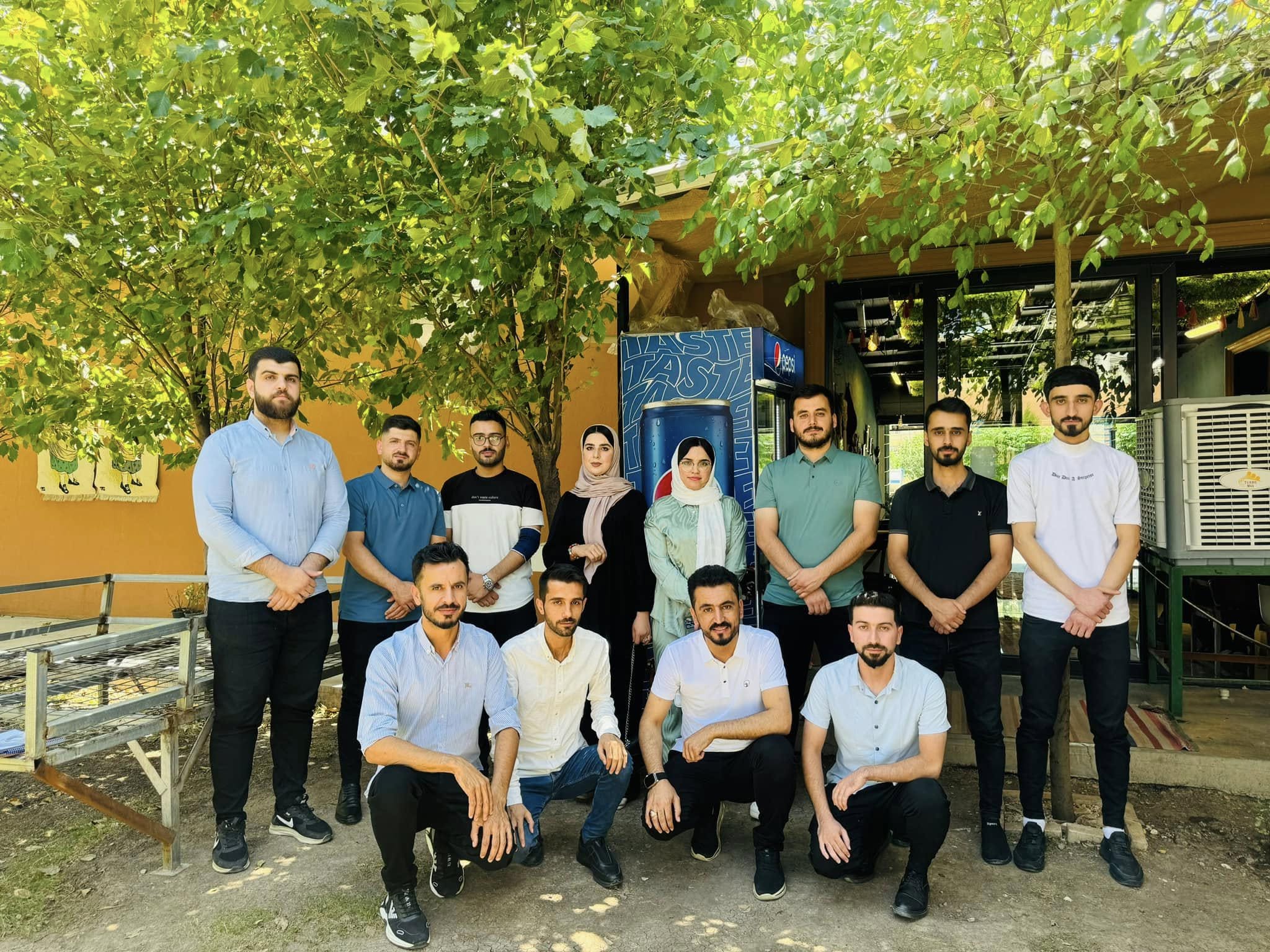 كۆبونەوە لە ژینگەیەكی جیاوازدا